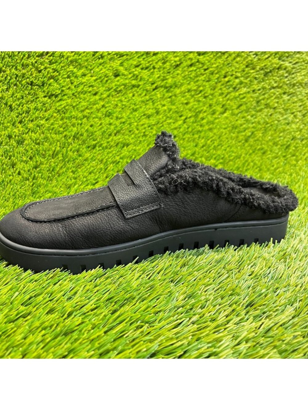 Vionic Uptown Mule Womens Size 8.5 Black Casual Comfort Leather Slip On Slippers - Picture 2 of 9